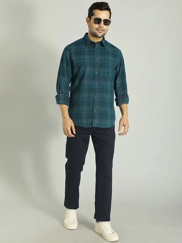 Indian Terrain Men Dark Blue Jeans